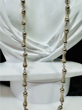 Vintage-Style Long Beaded Necklace in silver tone